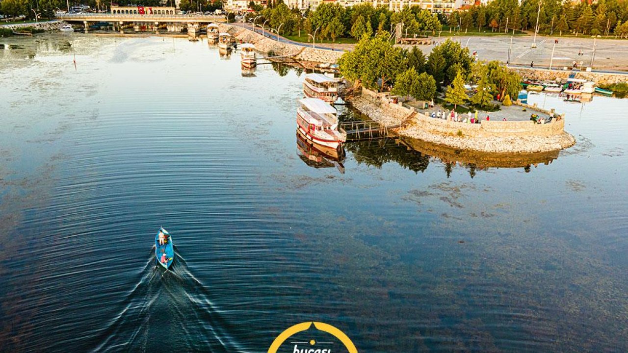 Beyşehir’in gözdesi sevgi adası: Günbatımının en büyüleyici hali bu adada yaşanıyor!