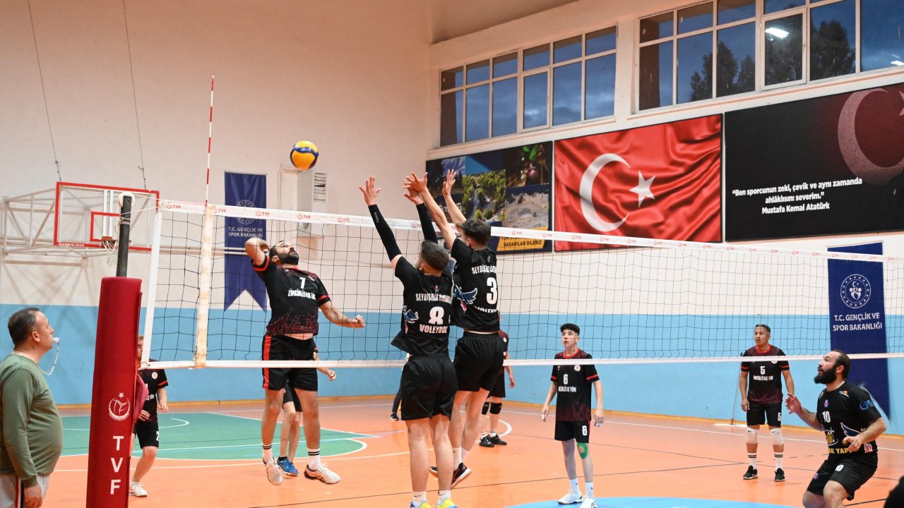 Seydişehir'de Başkanlık Kupası Voleybol Turnuvası'nda şampiyon belli oldu
