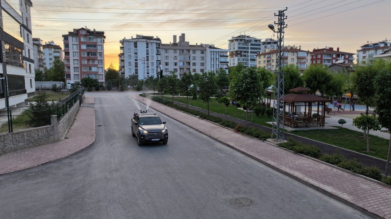 Konya'da bayram öncesi ilaçlamalar yapıldı