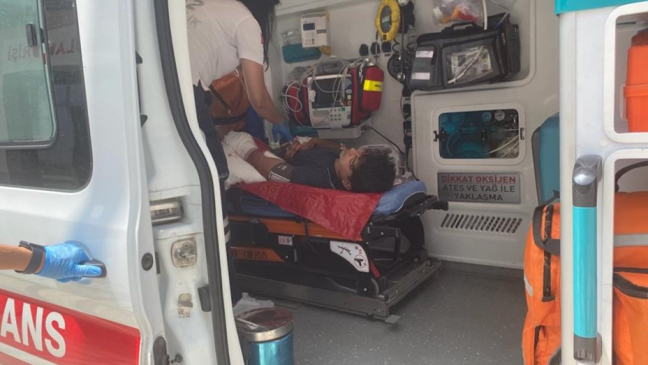 Bir bayram klasiği! Konya'da acemi kasaplar kendilerini yaraladı!