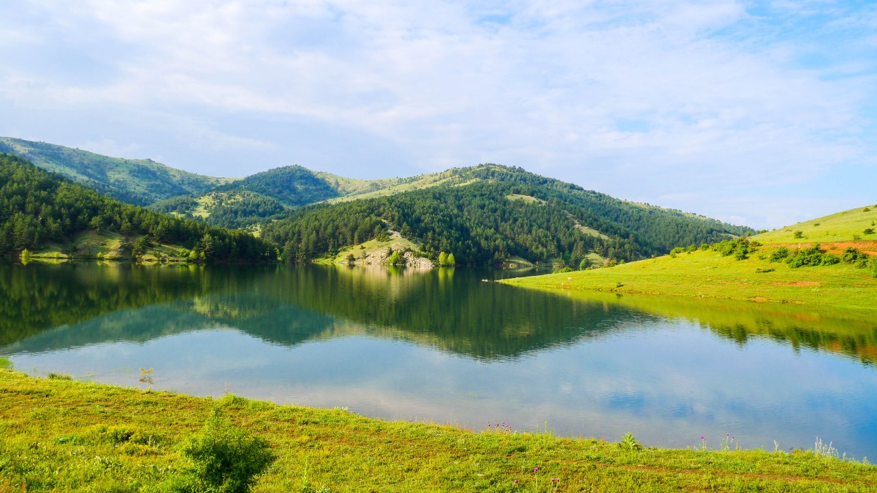 Konya'nın saklı güzelliği: Davras Yaylası ihtişamıyla keşfedilmeyi bekliyor