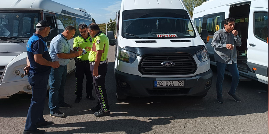 Hüyük'te öğrenci servisleri denetlendi