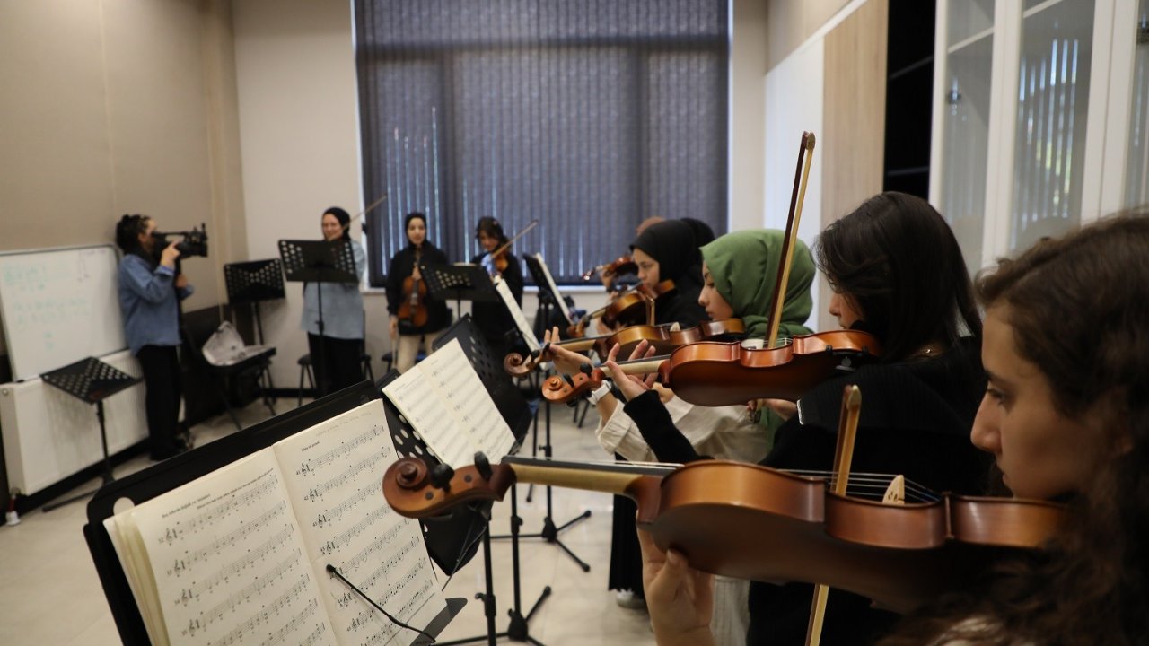 Konya'daki Ali Ulvi Kurucu Gençlik Merkezi’nde kayıtlar başlıyor
