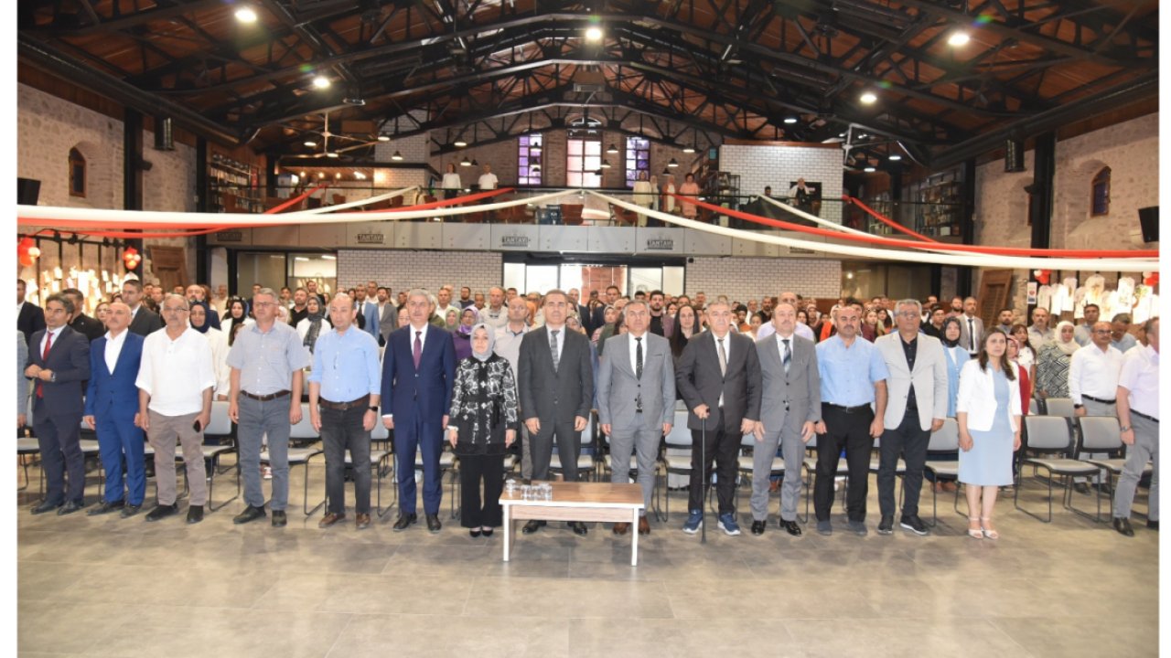 Konya'da dilimizin zenginlikleri projesi yıl sonu şenliği yapıldı