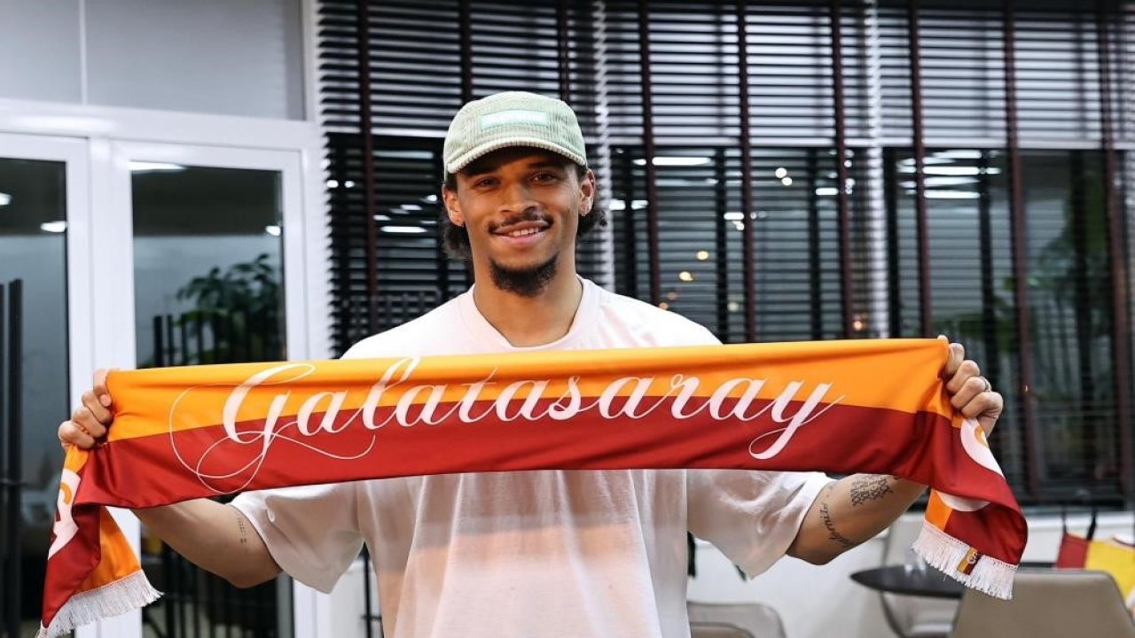 Dev transferde son gelindi: Leroy Sane İstanbul'da
