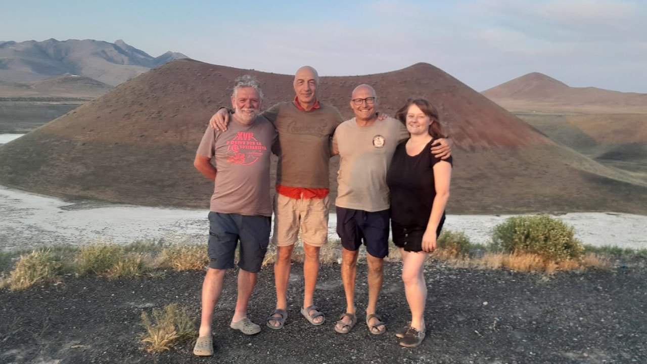 İtalya'dan geldiler Meke Gölü'nde mola verdiler