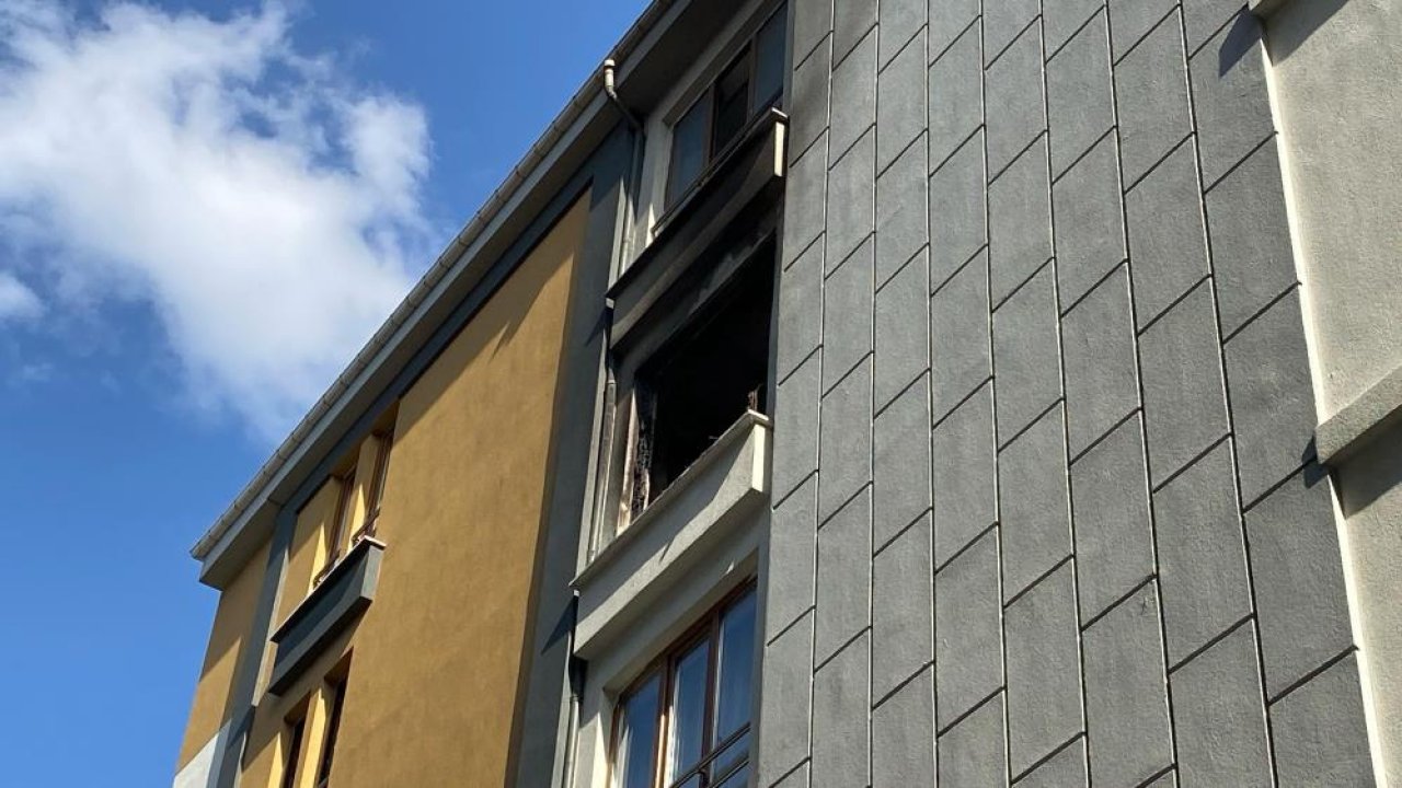 Konya'da yangın alarmı: Dairede çıkan yangın paniğe sebep oldu