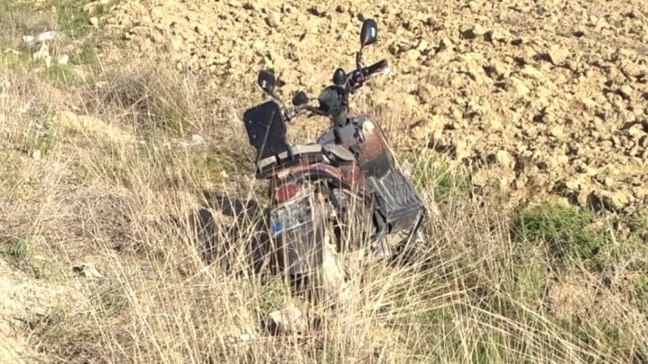 Konya'da elektrikli bisiklet devrildi: 2 kişi yaralandı