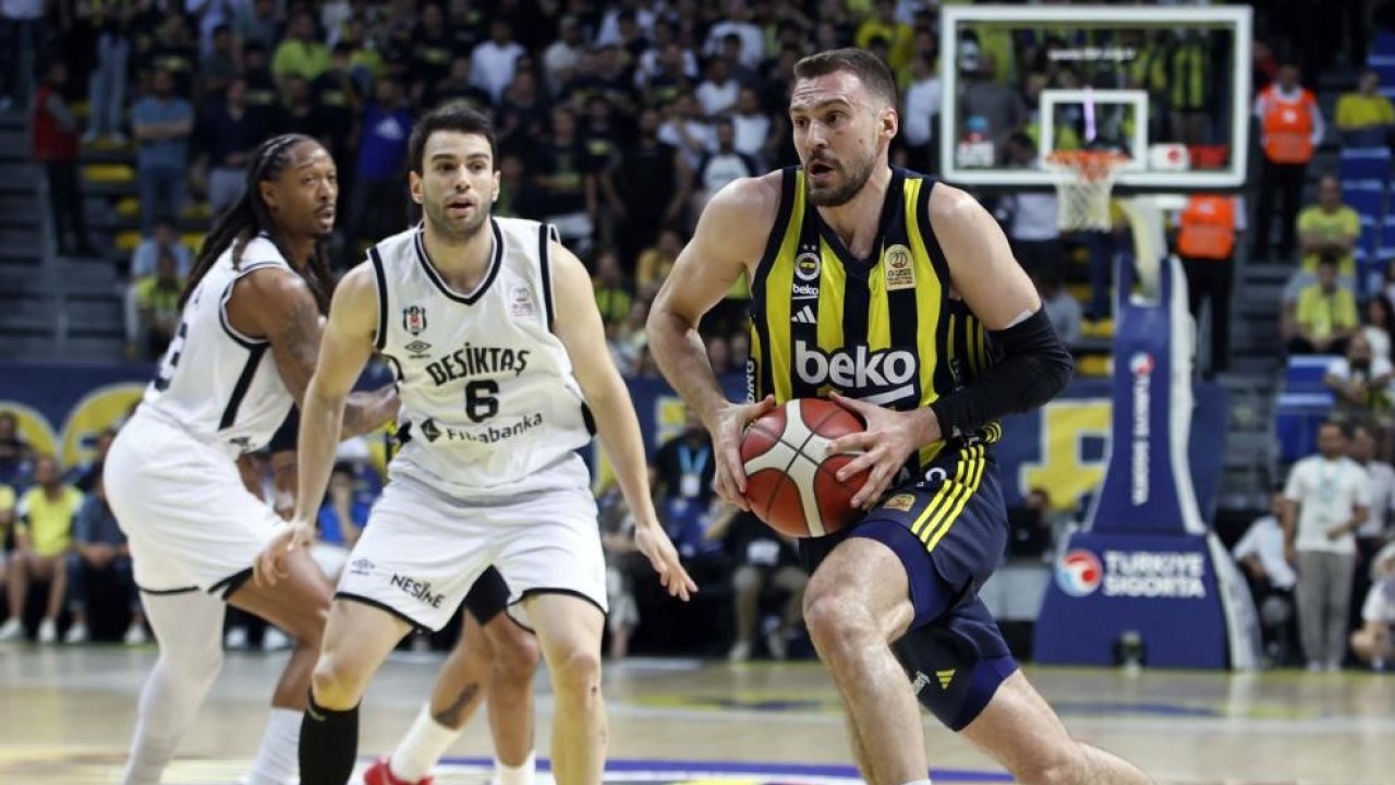 Basketbolda nefes kesen final serisi: Fenerbahçe, Beşiktaş'a karşı serinin ilk maçını kazandı