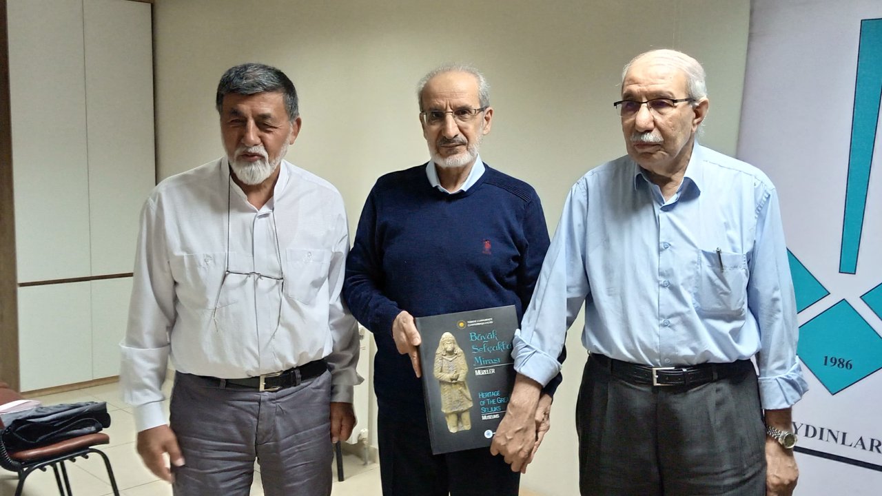 Konya'da Prof. Dr. Mehmet Sait Şimşek anıldı