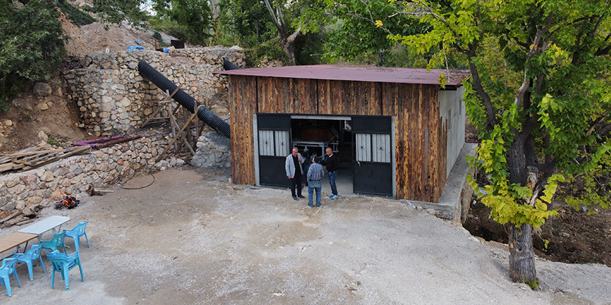 Yenilenen su değirmeni yıllar sonra yeniden hizmet vermeye başladı