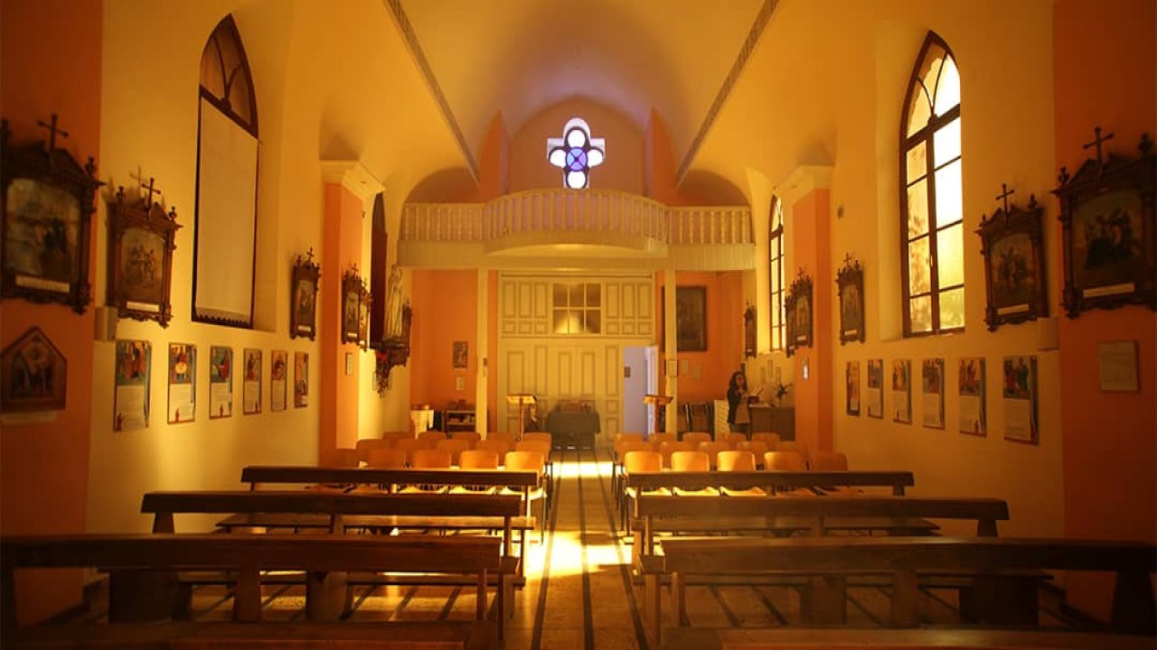 Konya’da inanç ve hoşgörünün mirası: Aziz Pavlus Kilisesi ziyaretçilerini büyülüyor!