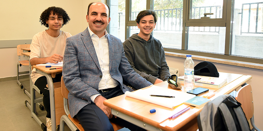 “12. Sınıfta Okuyan, Üniversiteye Hazırlanan Öğrencilere 1.500 TL Nakdi Destekte Bulanacağız”