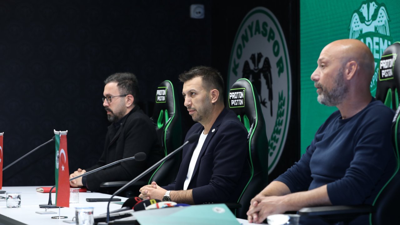 Konyaspor'da ayrılıklar sürüyor