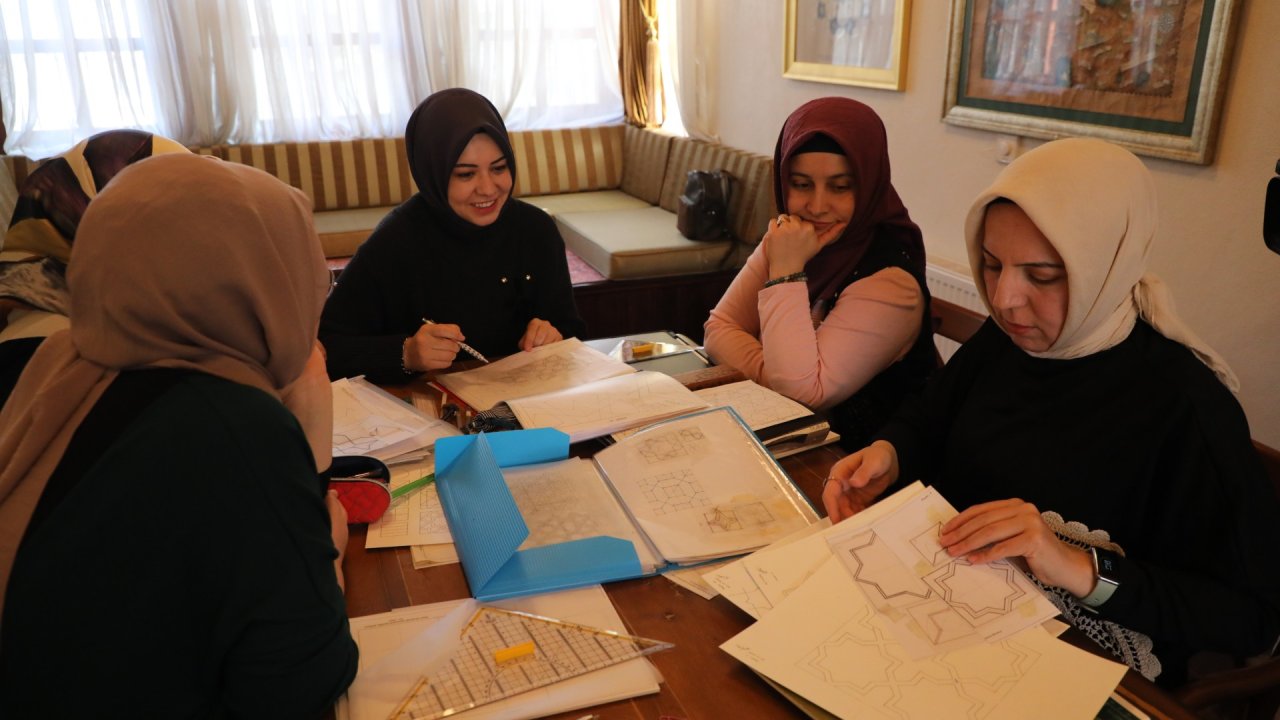 Geleneksel Türk sanatlarına ilgi duyanlar müjde: Yaz dönemi kursları Konya'da başlıyor