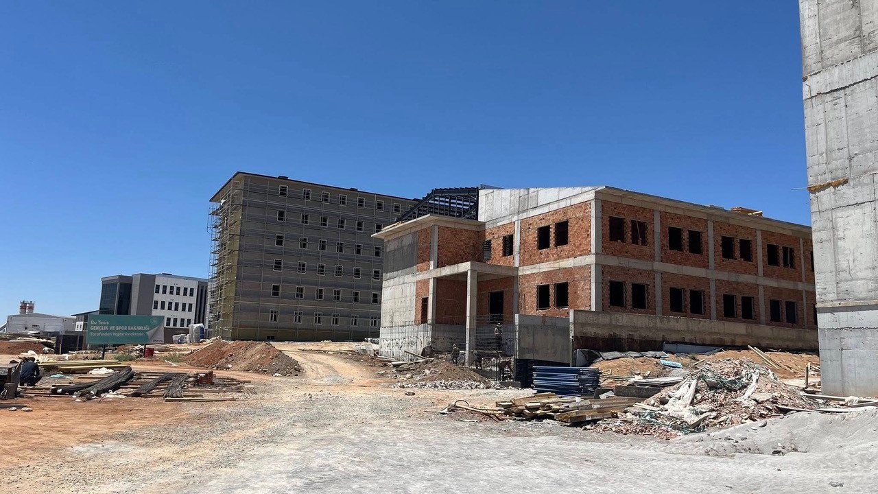 Konya'nın ilçesinde KYK yurt inşası sürüyor