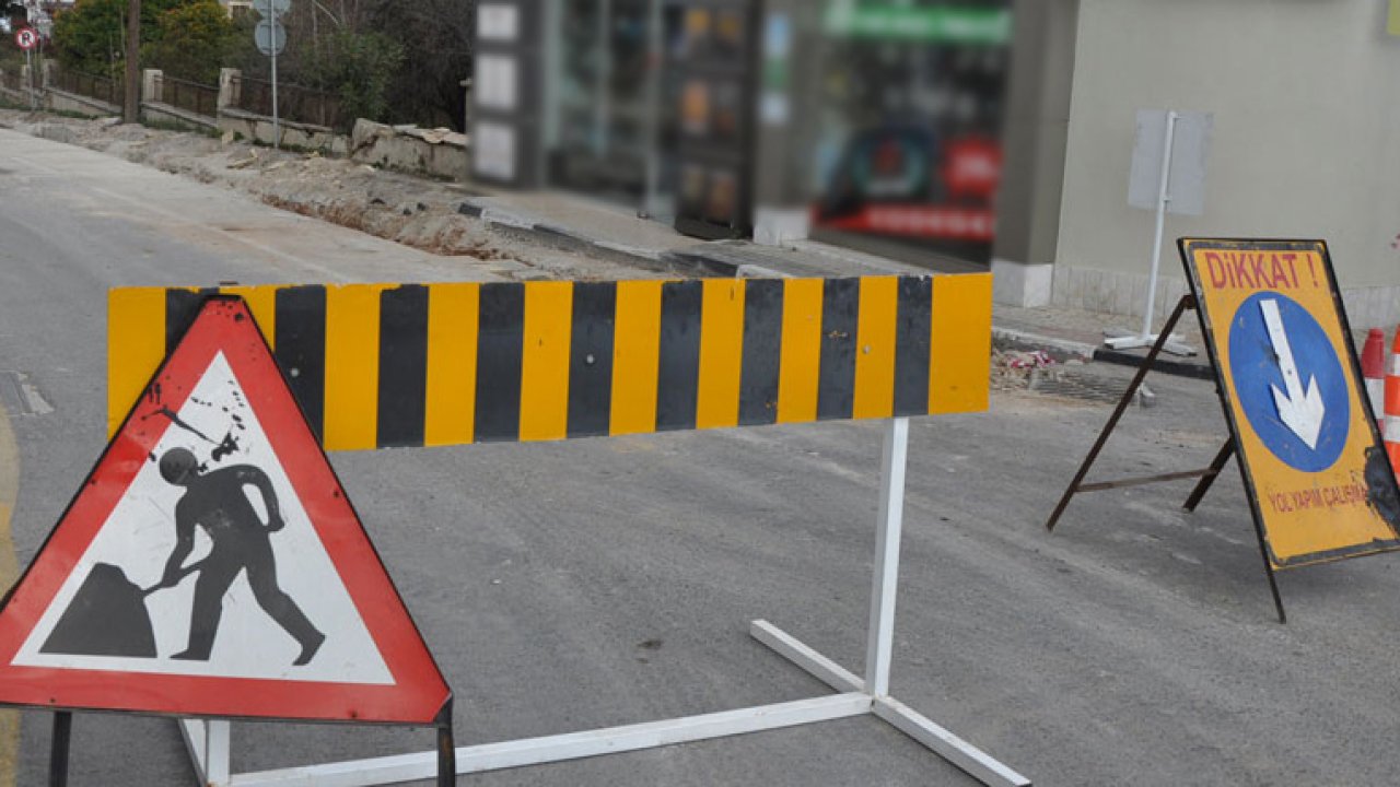 Konya’da iki ana arterde gece yarısı yol mesaisi!