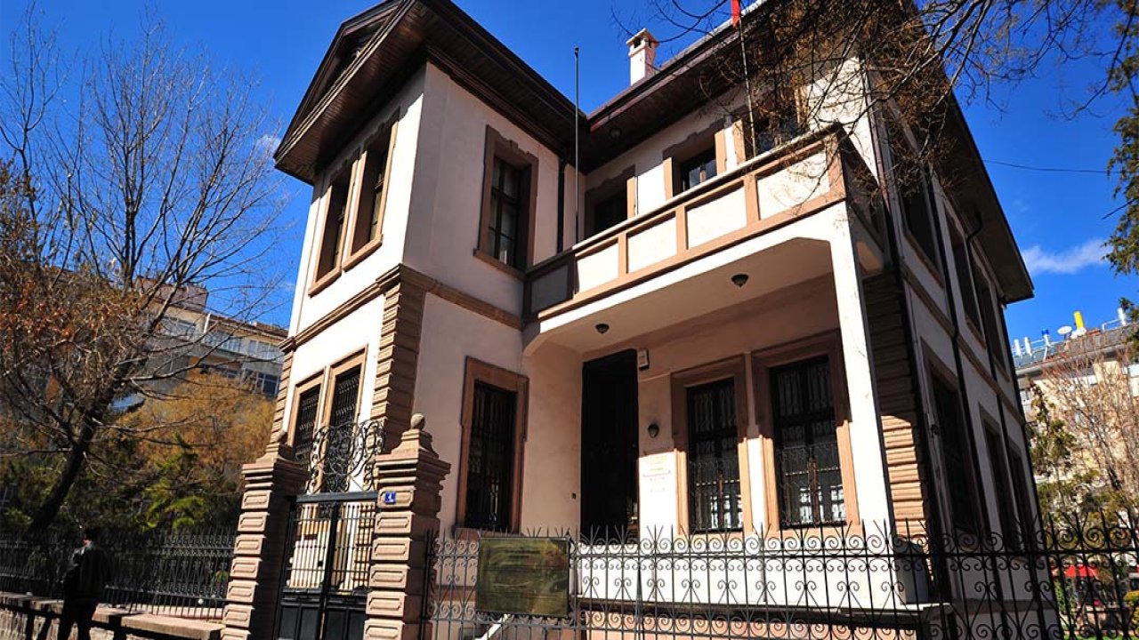 Atatürk’ün Konya’daki Evi: Tarih kokan anılarla dolu köşk!