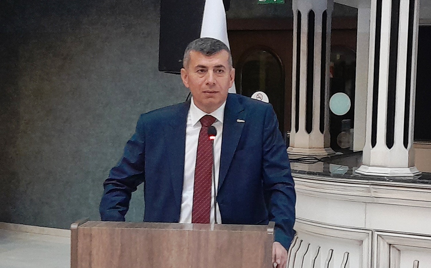 TÜRSAB' da, Karahan güven tazeledi