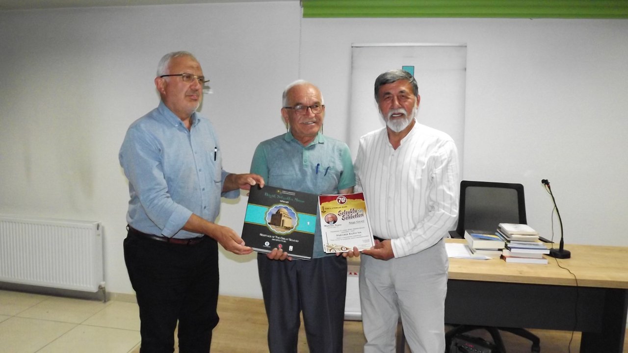 Konya Aydınlar Ocağı'na bu hafta Mükremin Kızılca konuk oldu!