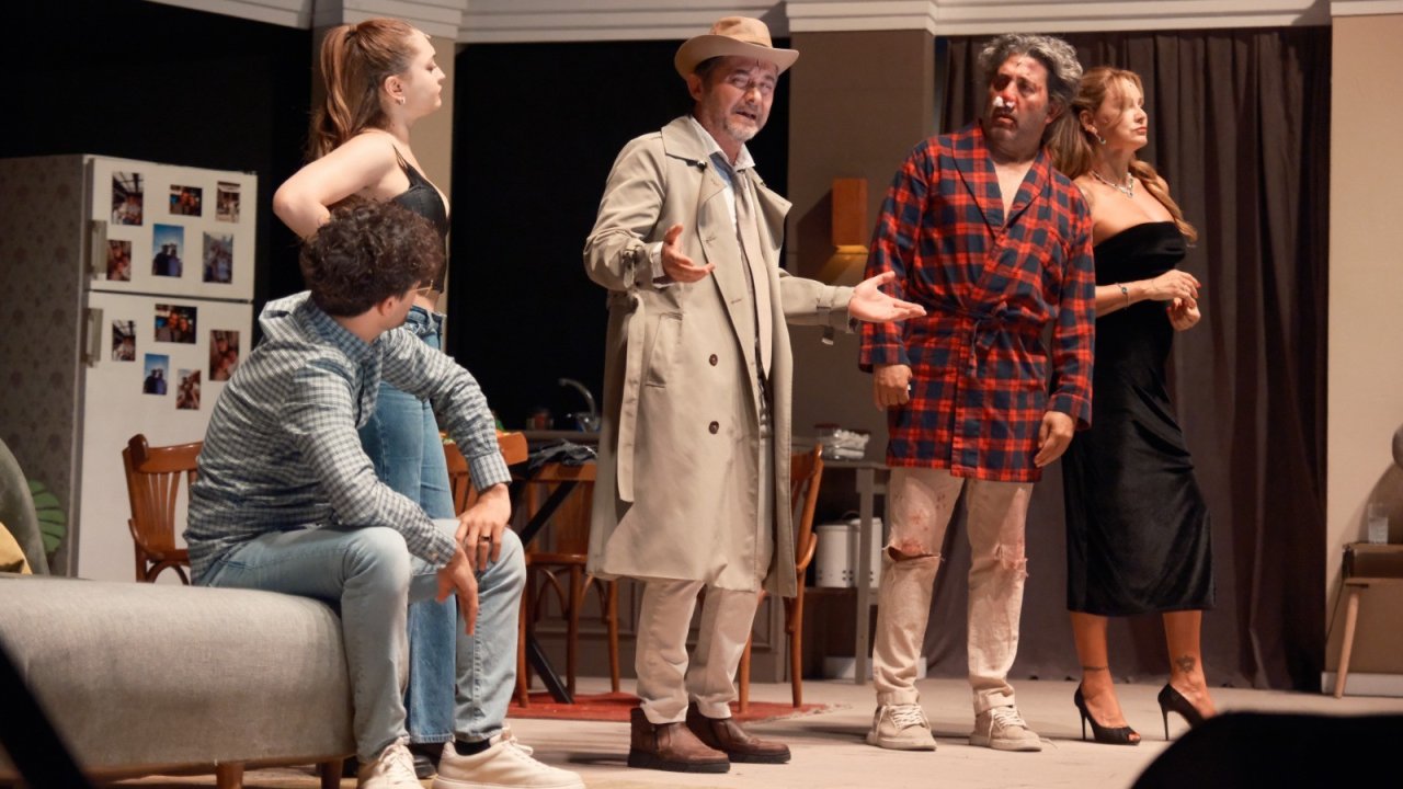 66. Uluslararası Akşehir Nasreddin Hoca Şenliği sürüyor:  “Mutlu Aile Tablosu”  sanatseverlerle buluştu