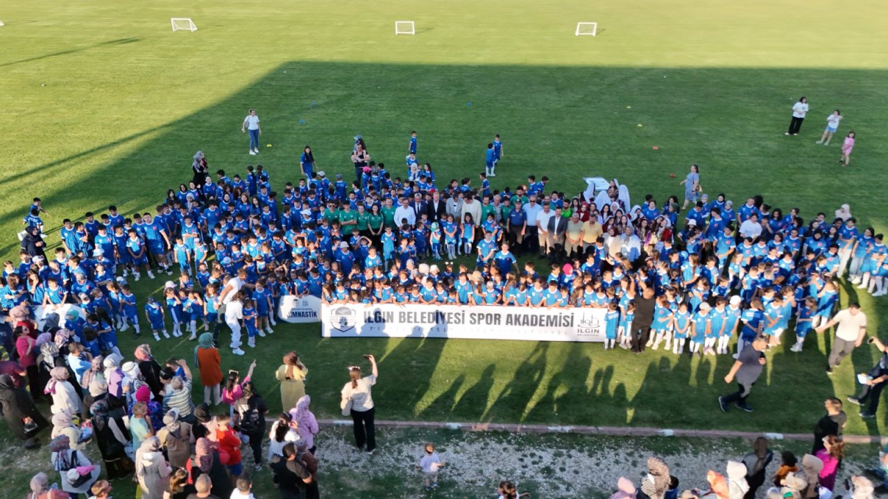 Ilgın'da yaz sporla iç içe geçecek: Bin 700 sporcunun katılımıyla açılışı yapıldı