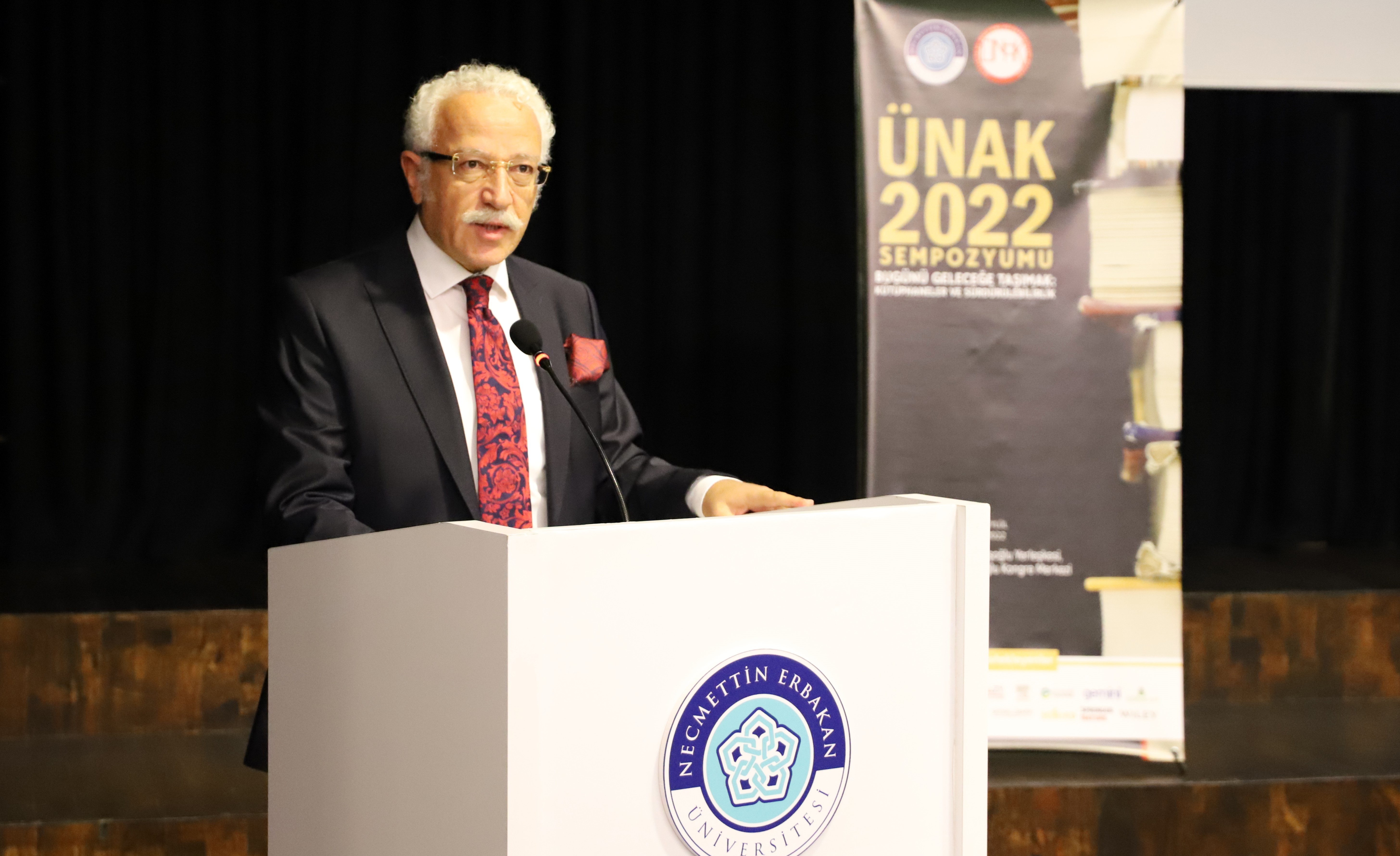 ÜNAK 2022 Sempozyumu,  NEÜ Ev Sahipliğinde Düzenlendi