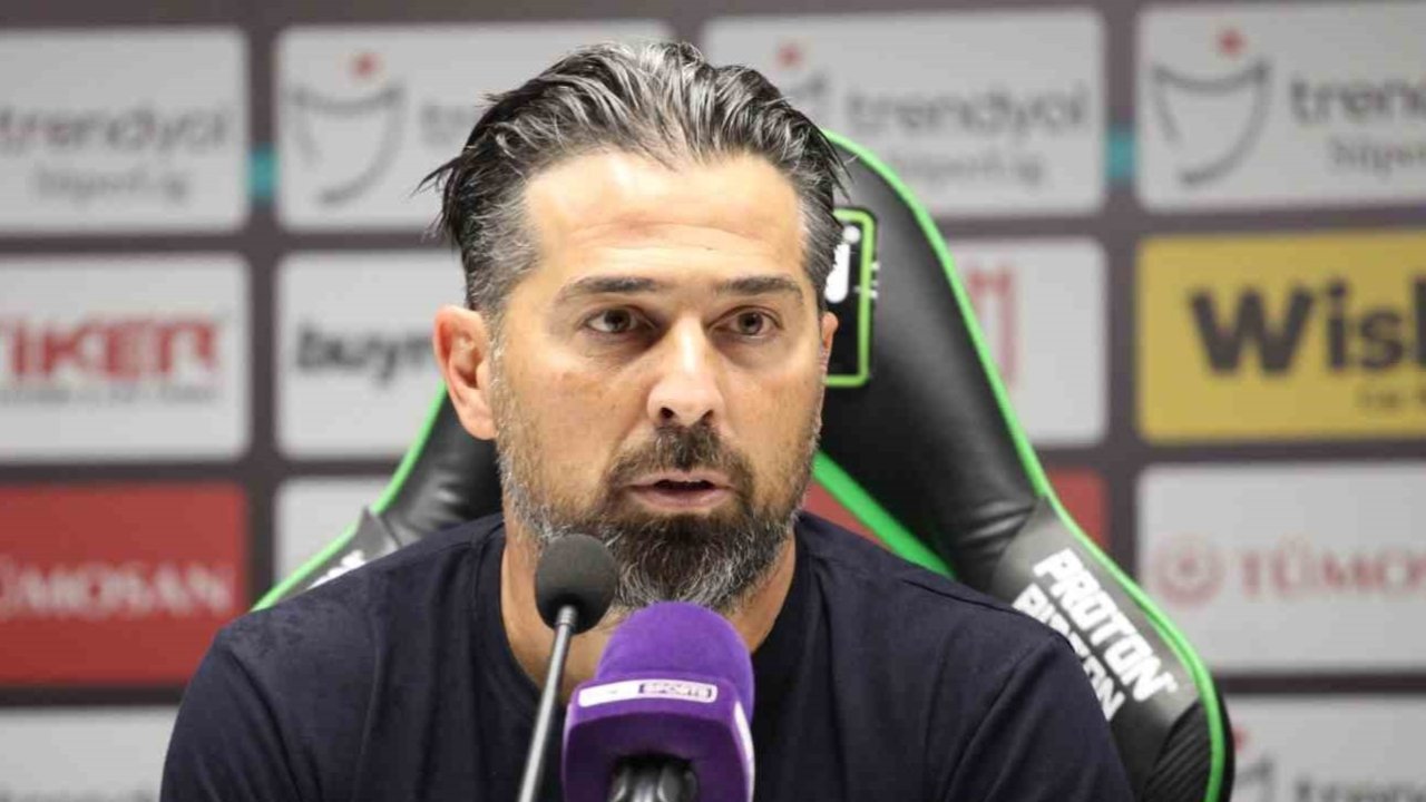İlhan Palut duyurdu:  Konyaspor ile Rizespor hazırlık maçında karşılaşacak
