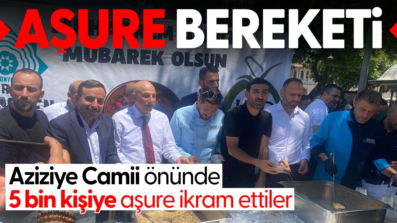 Konya'da Aziziye Camii önünde 5 bin kişiye aşure ikram ettiler