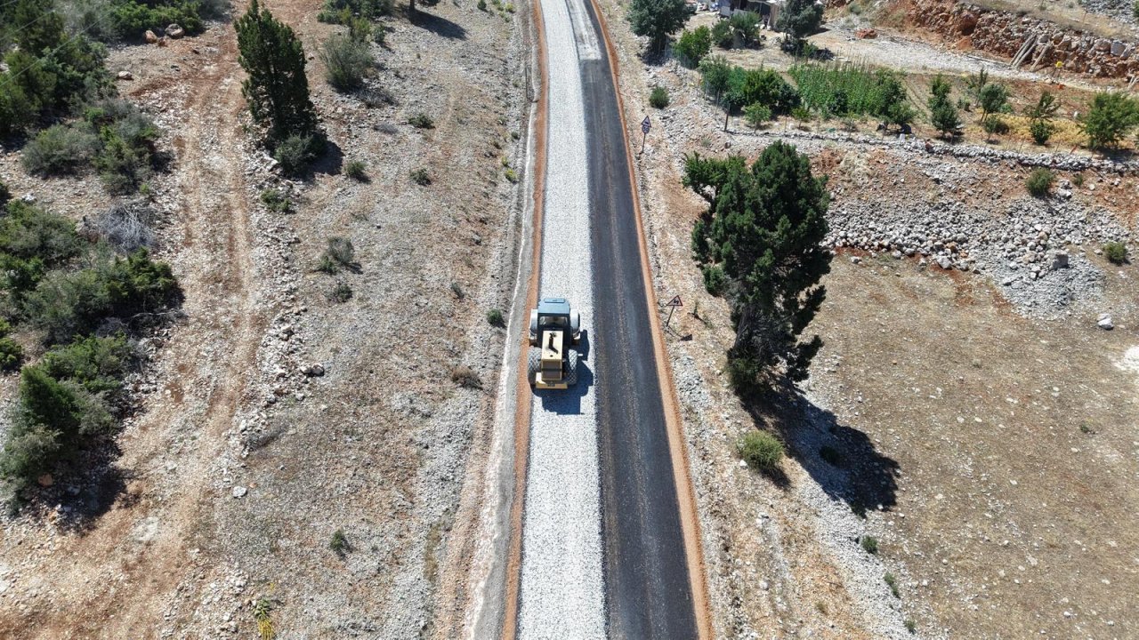Beyşehir’de asfalt çalışmaları tüm hızıyla devam ediyor!