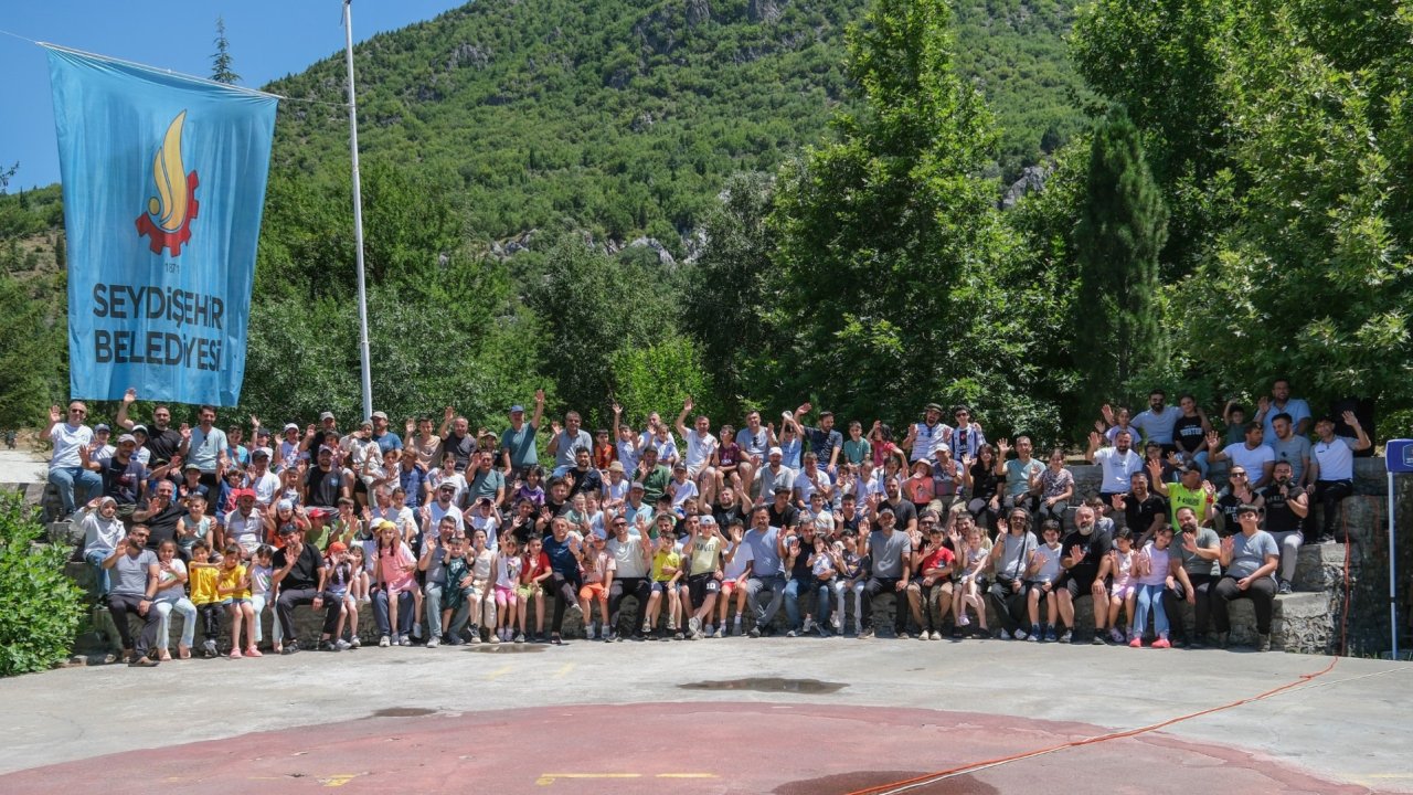 Seydişehir'de baba çocuk kampı eğlenceye sahne oldu