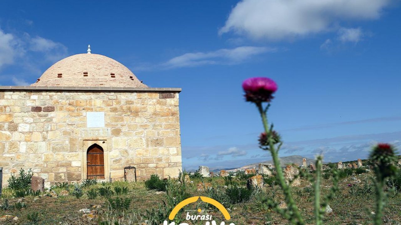 Cihanbeyli’de zamanın izleri: Yapalı Köyü Türbesi görenleri büyülüyor!
