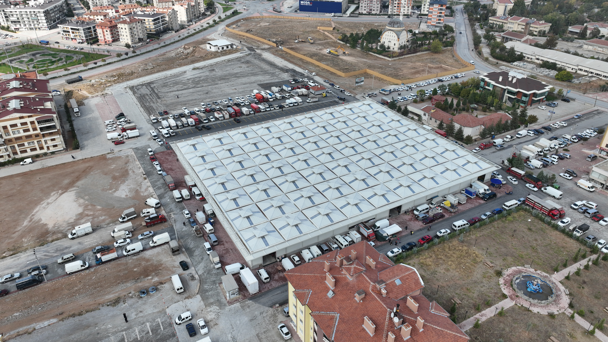 Sancak Kapalı Pazar Yeri Açıldı