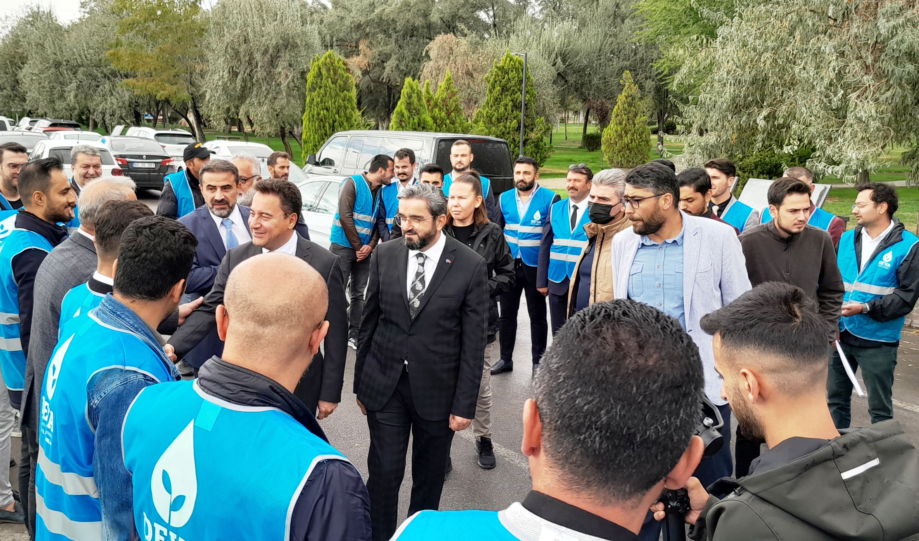 DEVA Partisi Genel Başkanı Ali Babacan Konya 'da Ziyaretlerde Bulundu