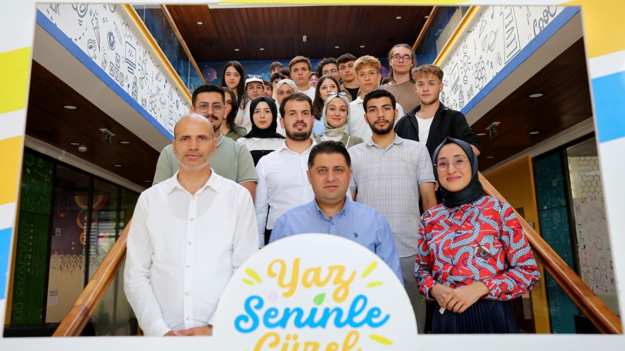 Meram'ın gençleri yazı dolu dolu geçiriyor! Hem eğitici hem eğlenceli programlar düzenleniyor