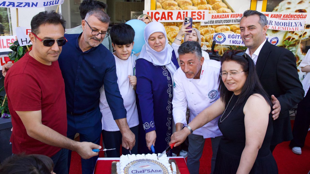 Emeğin umuda dönüştüğü CheF’SAne El Lezzetleri açıldı