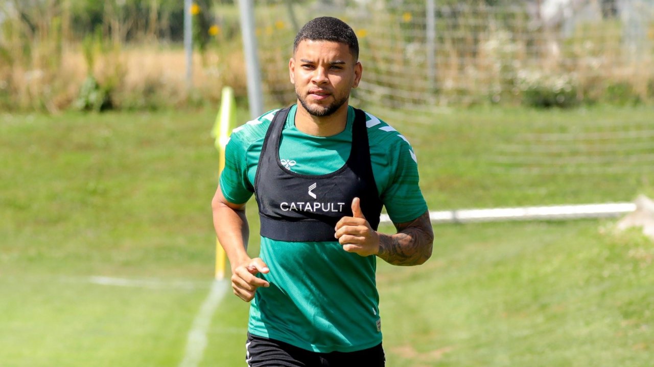 Sakatlık geçirmişti! Konyaspor'un on numarası hazırlıklara başladı