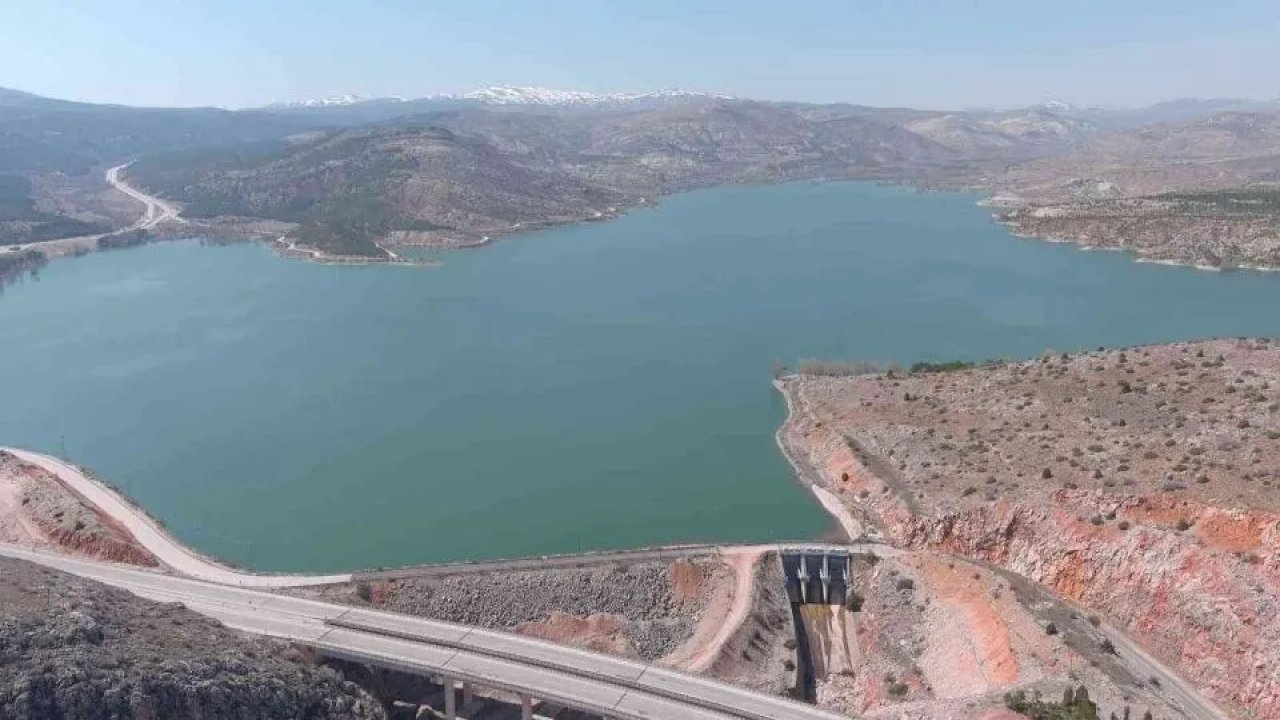 Altınapa Barajı kurudu mu? 2 günlük su kaldı! Konya’nın susuzlukla imtihanı: Altınapa alarm veriyor!