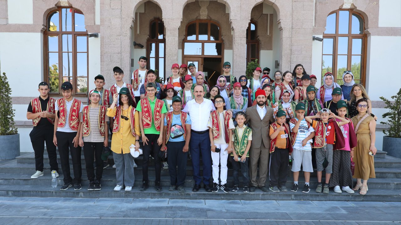 Özel Bireyler "Özel Genç KOMEK Yaz Okulu" ile dolu dolu bir yaz geçiriyor
