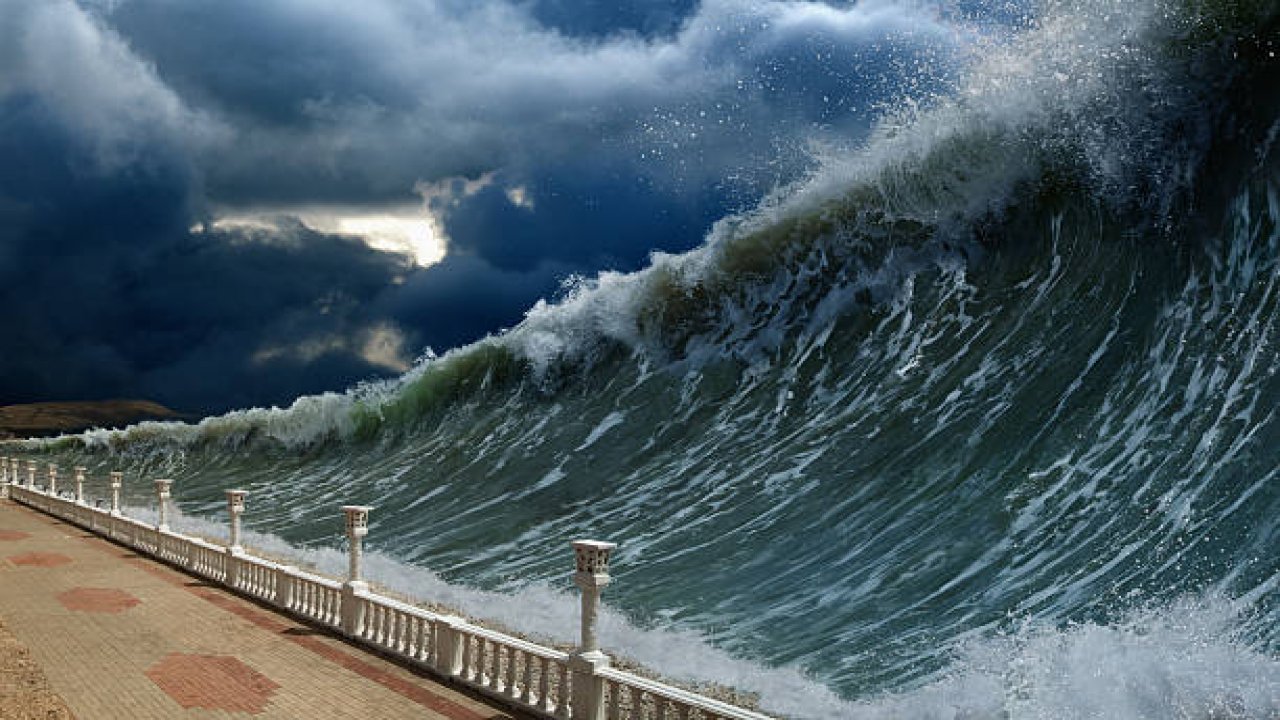 Tsunami tehlikesi Türkiye’yi ne kadar tehdit ediyor? İşte risk altındaki bölgeler!