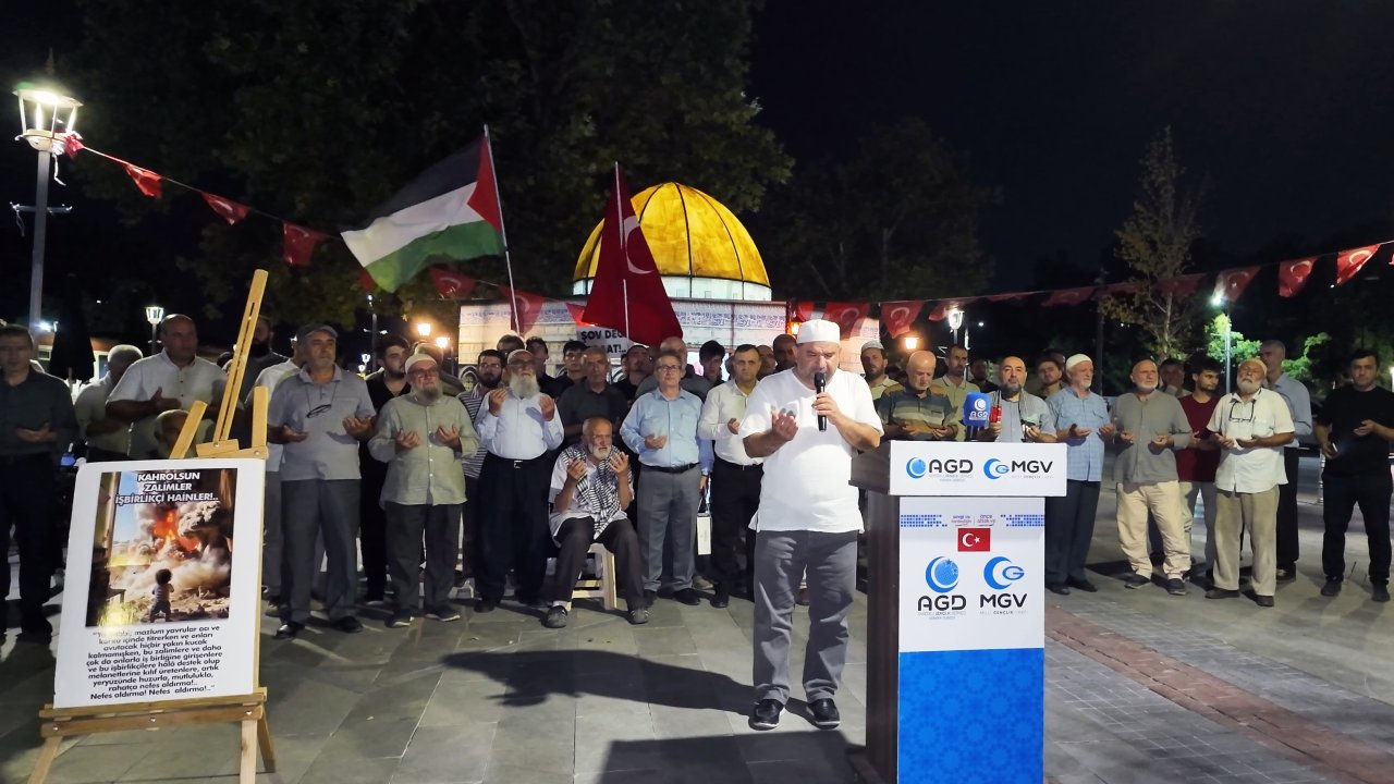 Şehit komutan Haniye ve Filistinli şehitler Konya'da anıldı