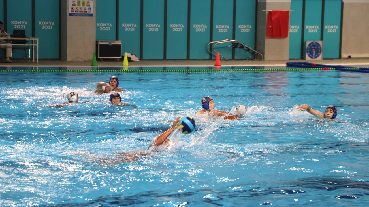Konya’da sutopunda heyecan başladı: U13 Federasyon Kupası'nda ilk gün nefes kesti!
