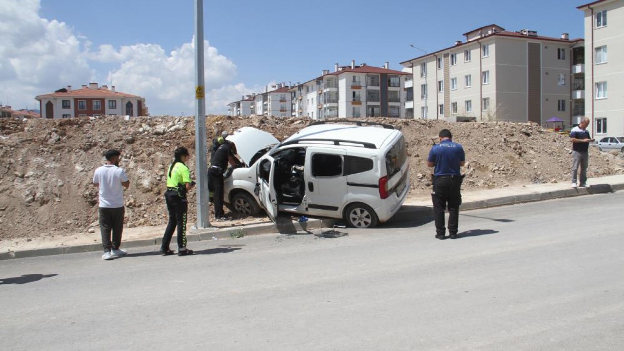 Konya’da araç toprak setine çarptı: 2 kişi yaralandı