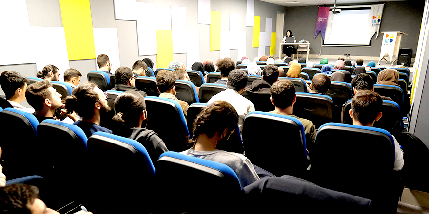 Konya Büyükşehir 100 Üniversite Öğrencisini Kudüs’e Hazırlıyor