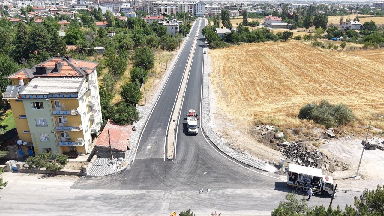 Öz bütçeyle yapıldı! Seydişehir'de Muhsin Yazıcıoğlu Caddesi'nde sona gelindi