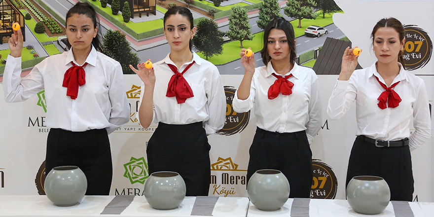 Bizim Meram Köyü Dağ Evleri’nde Kuralar Çekildi