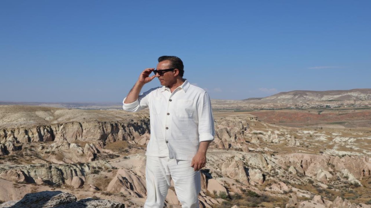 Rafet El Roman İç Anadolu'nun incisi Kapadokya'da klip çekti!