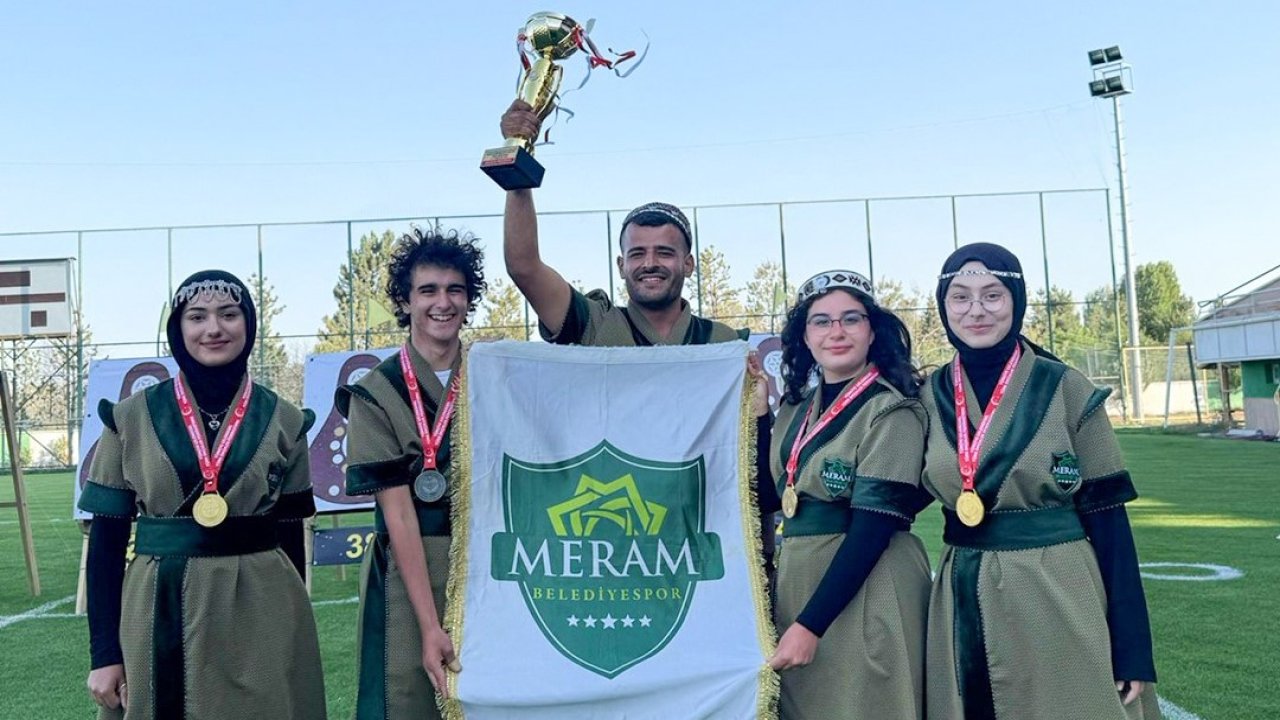 Meramlı Sporcular Yine Zirvede