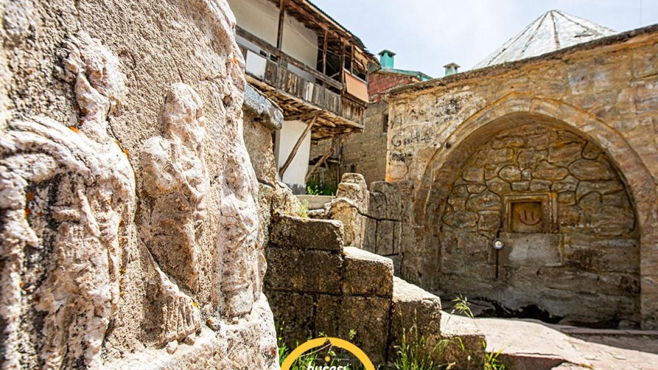 Bozkır’ın efsanevi roma çeşmesi: Suyu içeni gençleştirdiğine inanılıyor!