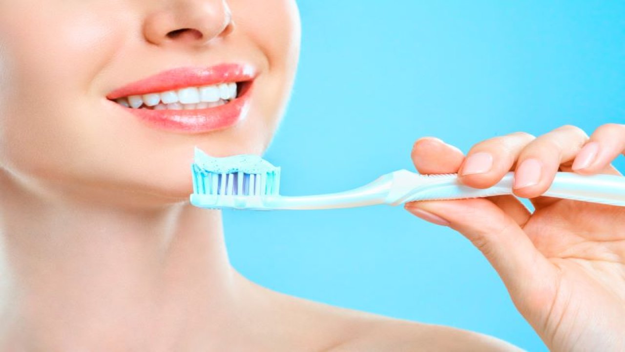 Bilim insanlarından şaşırtan buluş: Saçtan üretilen diş macunu çürükleri önleyebilir